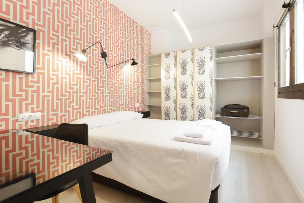 Hi Room - Smart Apartments - Ac Granada Buitenkant foto