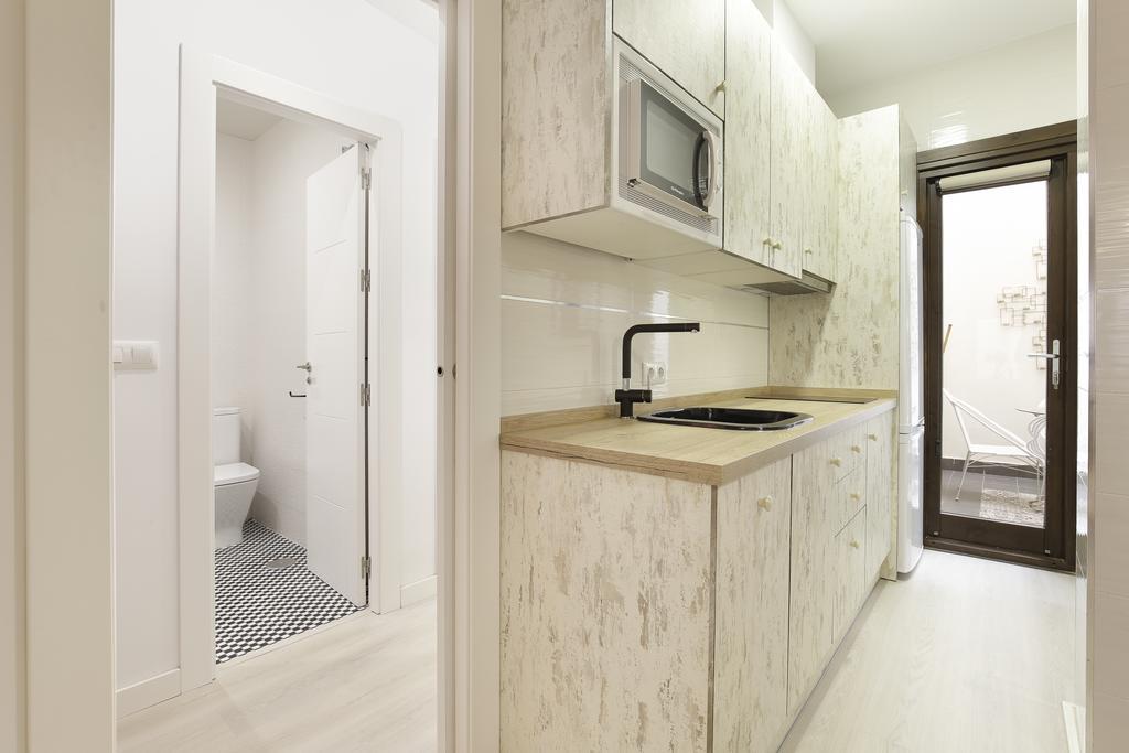 Hi Room - Smart Apartments - Ac Granada Buitenkant foto
